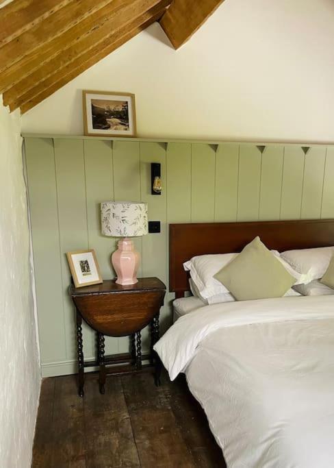 Former Corn Mill Cottage On The North Wales Coast Talacre Esterno foto