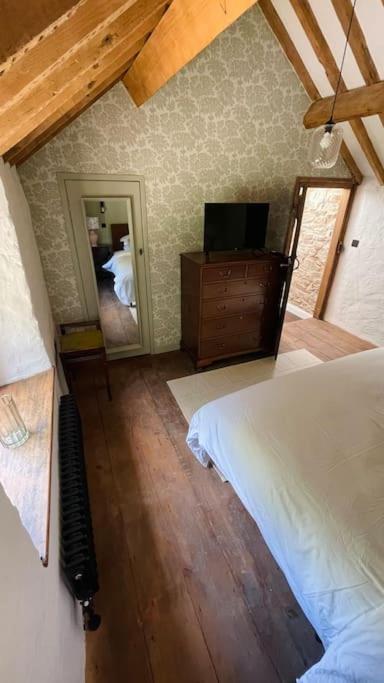 Former Corn Mill Cottage On The North Wales Coast Talacre Esterno foto